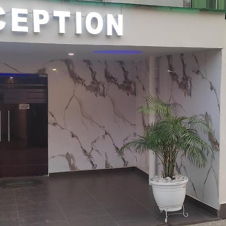 Presken Hotels @Alade Avenue Ikeja Eksteriør billede