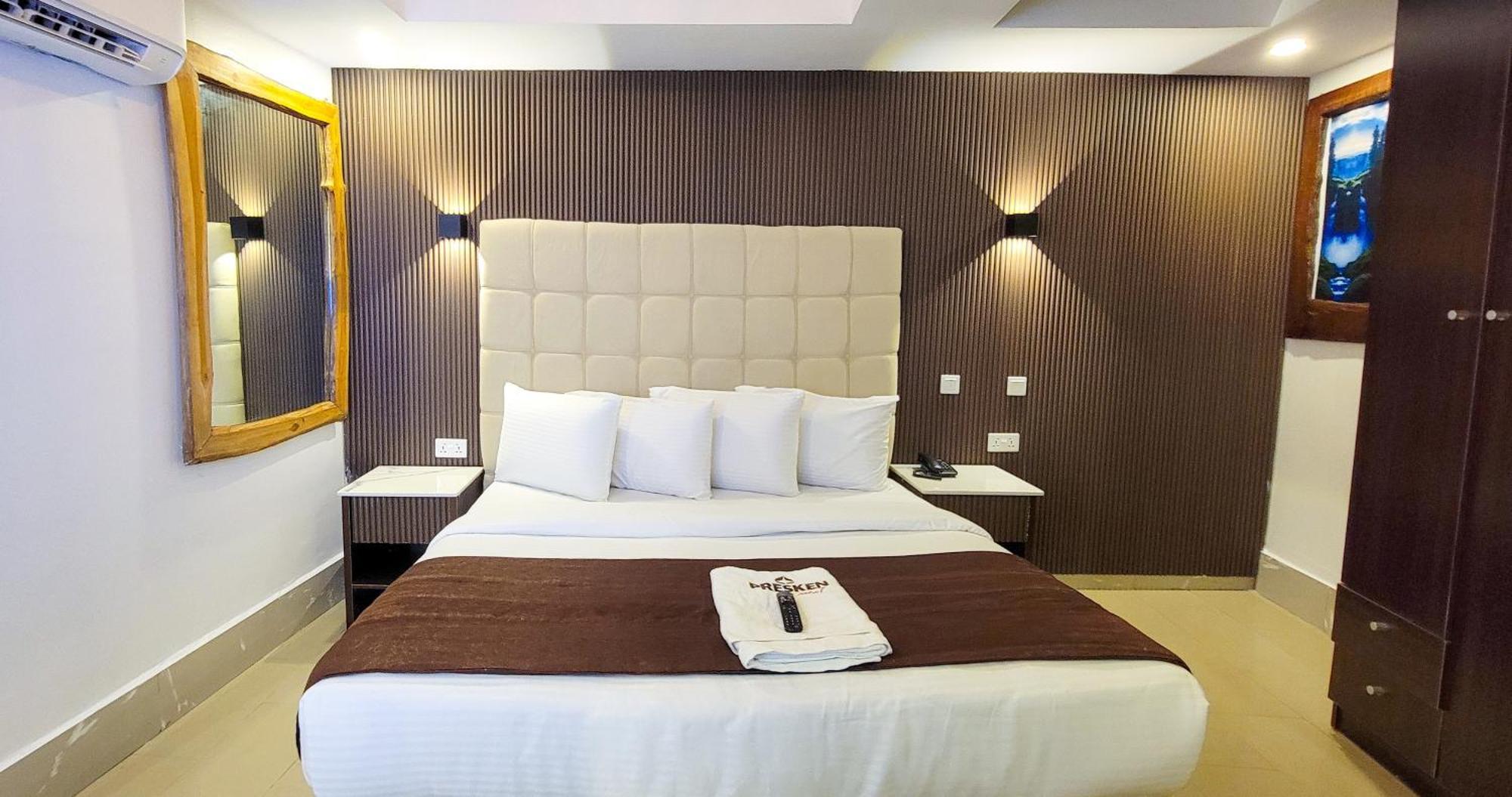 Presken Hotels @Alade Avenue Ikeja Eksteriør billede