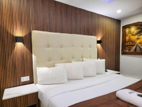 Presken Hotels @Alade Avenue Ikeja Eksteriør billede